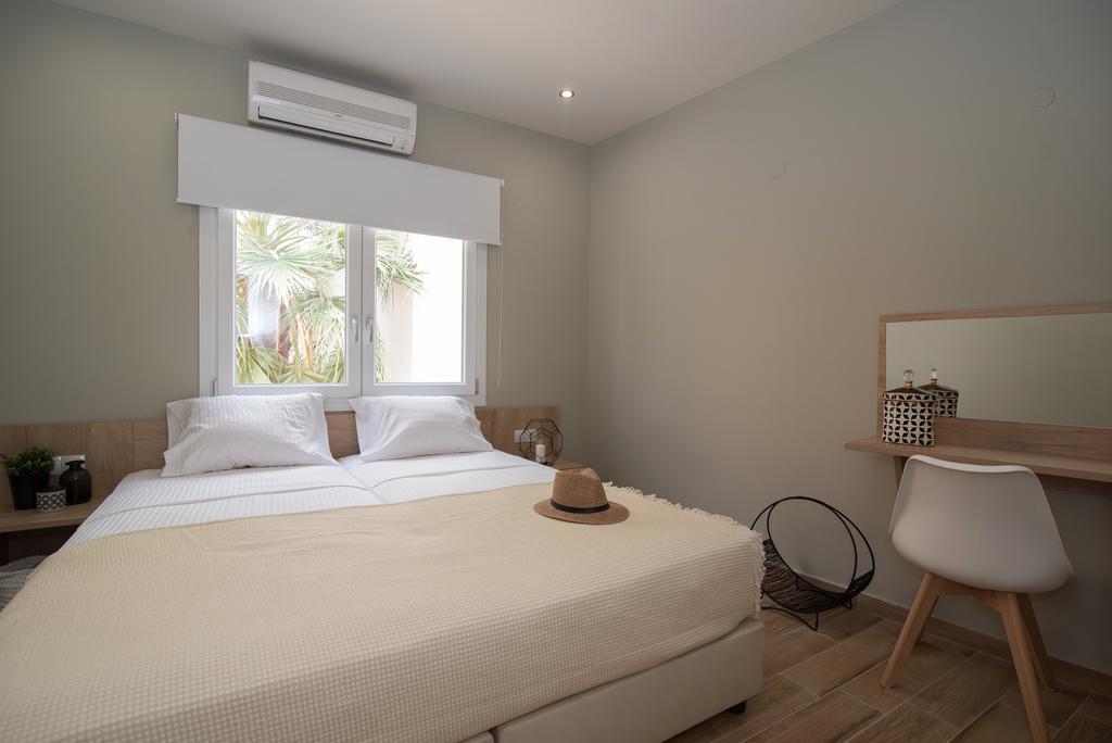 Riaki Apts Малиа Екстериор снимка